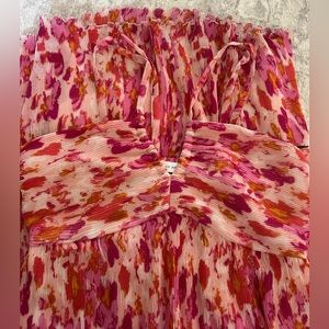 NWT sincerely Jules midi dress pleated